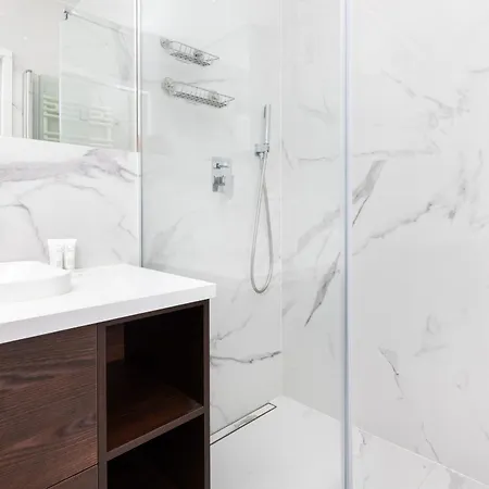 Spacious & Bright Family In By Renters Γκντανσκ