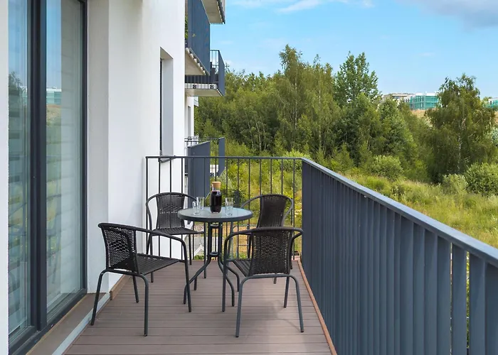 Spacious & Bright Family In By Renters * גדנסק