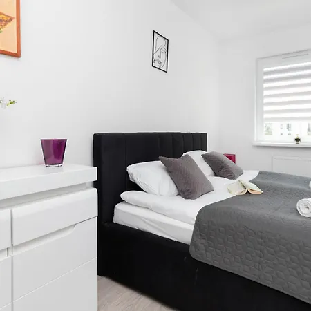 Spacious & Bright Family In By Renters Apartamento